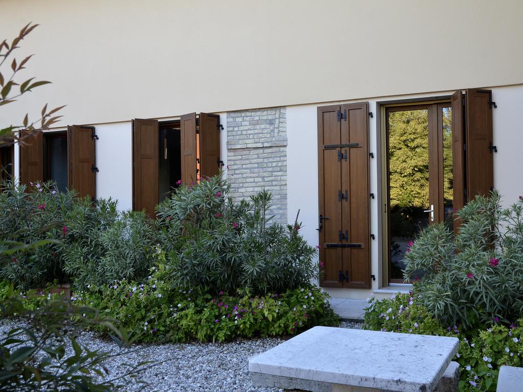 9 Muse Bed And Breakfast Canneto sull'Oglio Luaran gambar