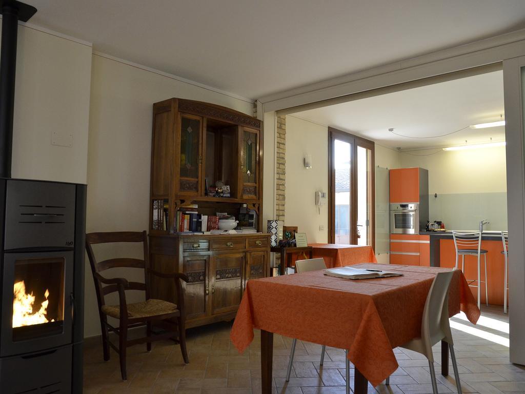 9 Muse Bed And Breakfast Canneto sull'Oglio Luaran gambar