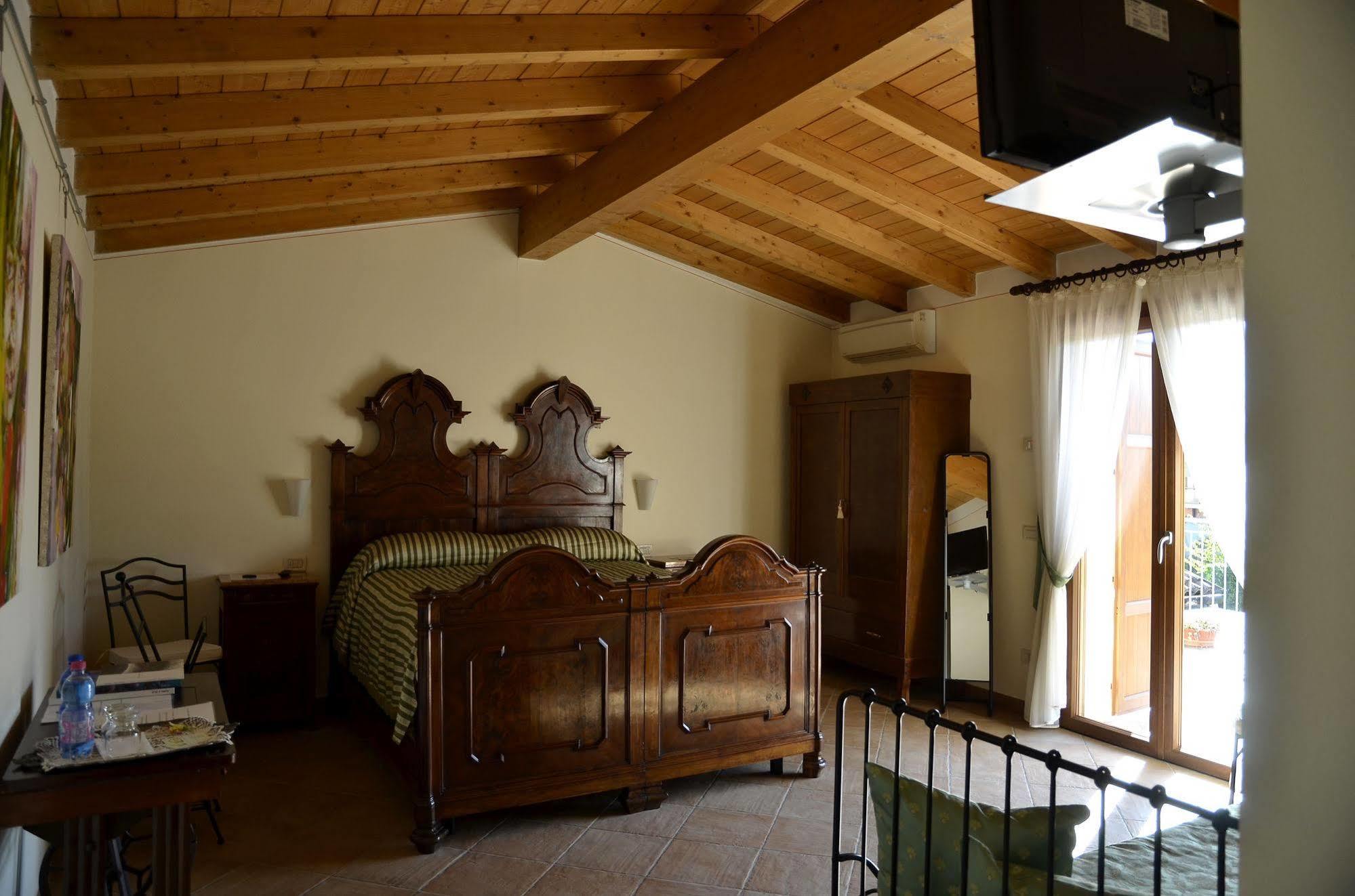 9 Muse Bed And Breakfast Canneto sull'Oglio Luaran gambar