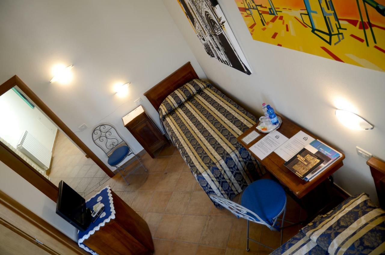 9 Muse Bed And Breakfast Canneto sull'Oglio Luaran gambar