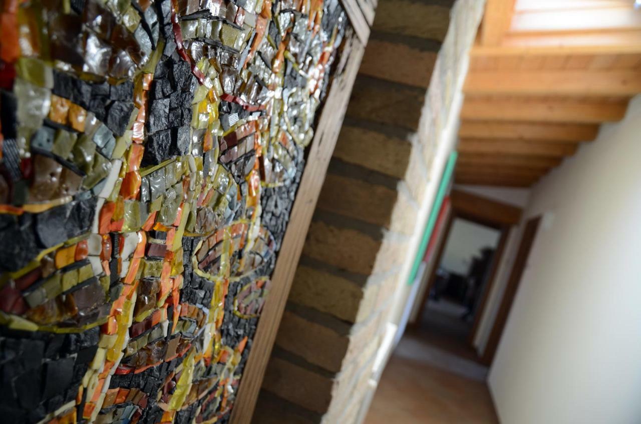 9 Muse Bed And Breakfast Canneto sull'Oglio Luaran gambar